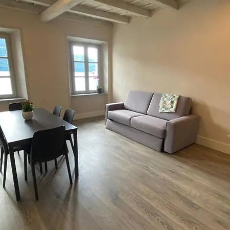 Stella كانوبيو